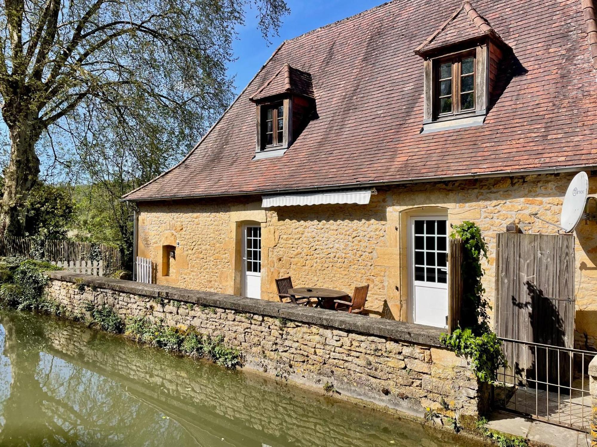 Le Moulin Aux Ans Villa Archignac Luaran gambar